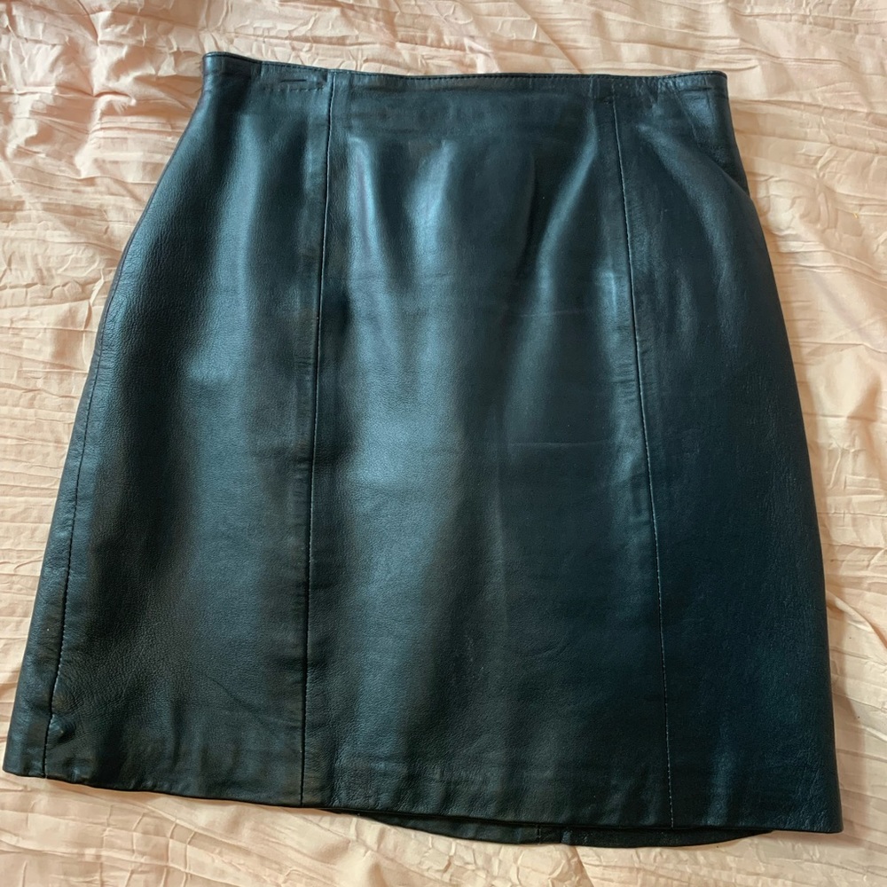Wilson’s black leather skirt